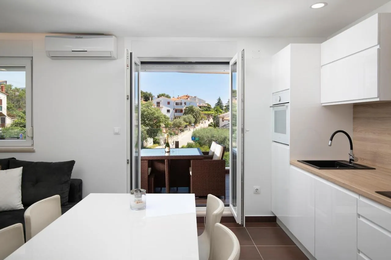 Monte Paradiso Sun Apartment Croatia
